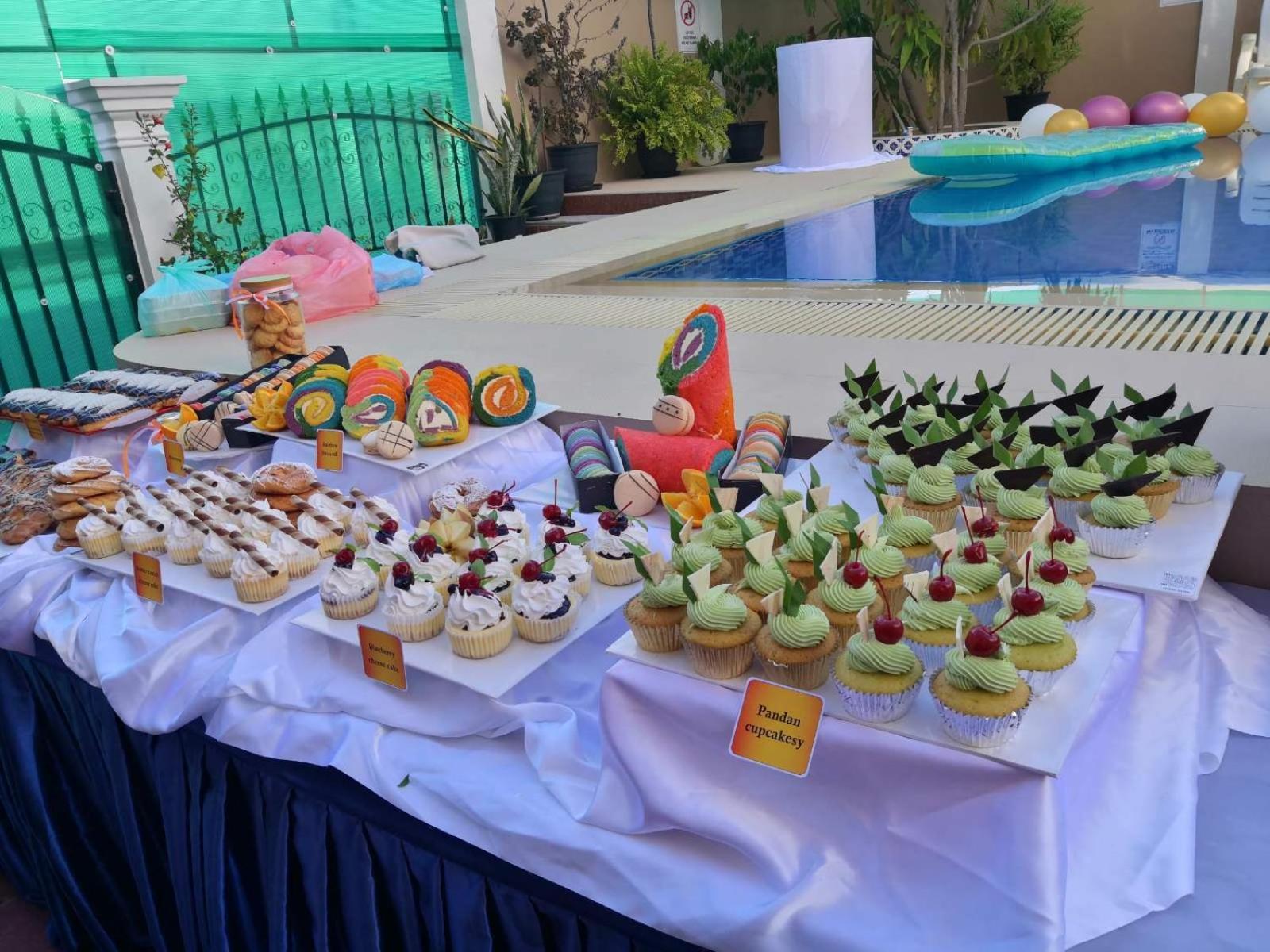 Hotel Abuharee Grand Addu City Esterno foto